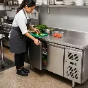 MESA DE TRABAJO REFRIGERADA 3 PUERTAS DE ACERO INOXIDABLE 417L 180 X 85 X 70 CM SENZANI (1)_resultado.webp