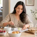Plato para mantequilla 16 cm - Uso beneficio mujer latina.webp