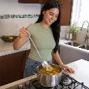 Cuchara De Servir Lisa Profesional De Acero Inoxidable De 41 Cm Eurochef - Opción 2 Uso Beneficio Mujer Latina.webp