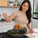 Espumadera De Acero Inoxidable 30 Cm Contihome - Opción 2 Uso Beneficio Mujer Latina_resultado.webp