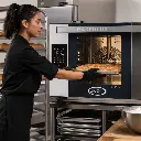 HORNO ARIANNA GO DE CONVECCIÓN ELÉCTRICO ACERO INOXIDABLE 60x66.9x50.2CM 4 BANDEJAS UNOX 2_resultado.webp